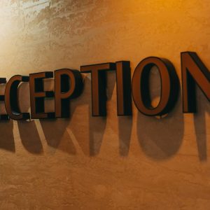 Possibles reclamacions judicials dels establiments d’allotjament turístic a Booking