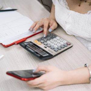 Comença l’any amb una gestió fiscal que parla el teu idioma!