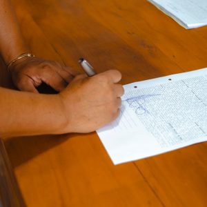 Entra en vigor la normativa de regularització extraordinària d’estrangers